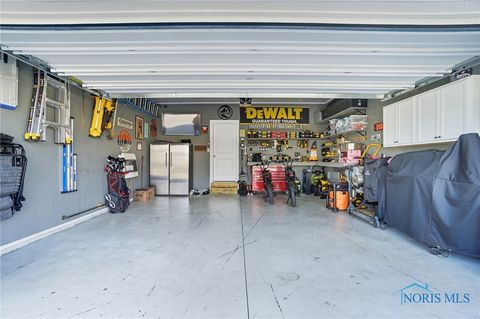 Tiny photo for 1723 Wexford Drive, Bowling Green, OH 43402 (MLS # 6136516)
