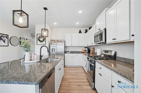 Tiny photo for 1723 Wexford Drive, Bowling Green, OH 43402 (MLS # 6136516)