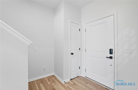 Tiny photo for 1723 Wexford Drive, Bowling Green, OH 43402 (MLS # 6136516)