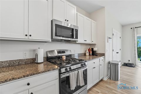 Tiny photo for 1723 Wexford Drive, Bowling Green, OH 43402 (MLS # 6136516)