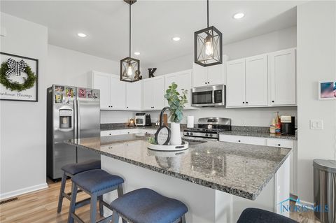 Tiny photo for 1723 Wexford Drive, Bowling Green, OH 43402 (MLS # 6136516)