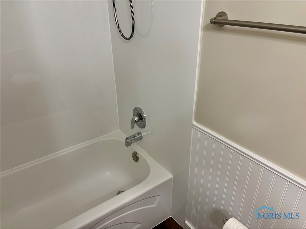 6631 Coppersmith Road, Sylvania, Ohio image 18