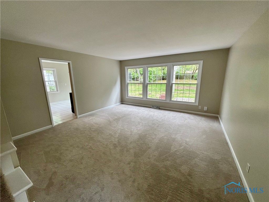 6631 Coppersmith Road, Sylvania, Ohio image 8