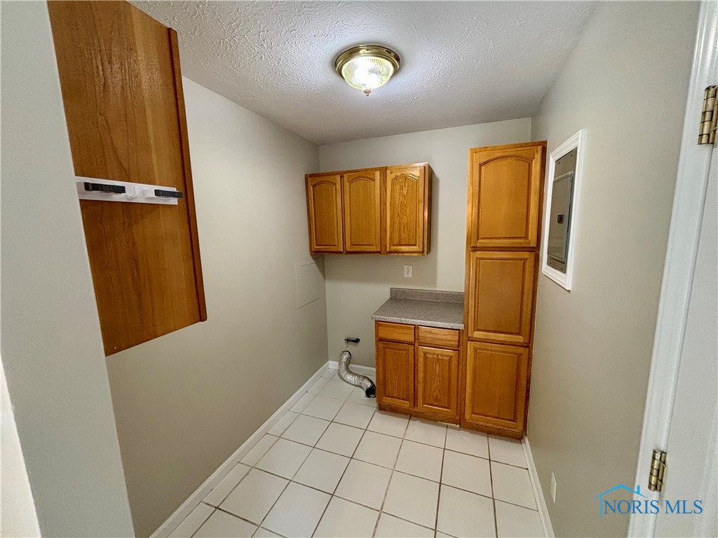 6631 Coppersmith Road, Sylvania, Ohio image 14