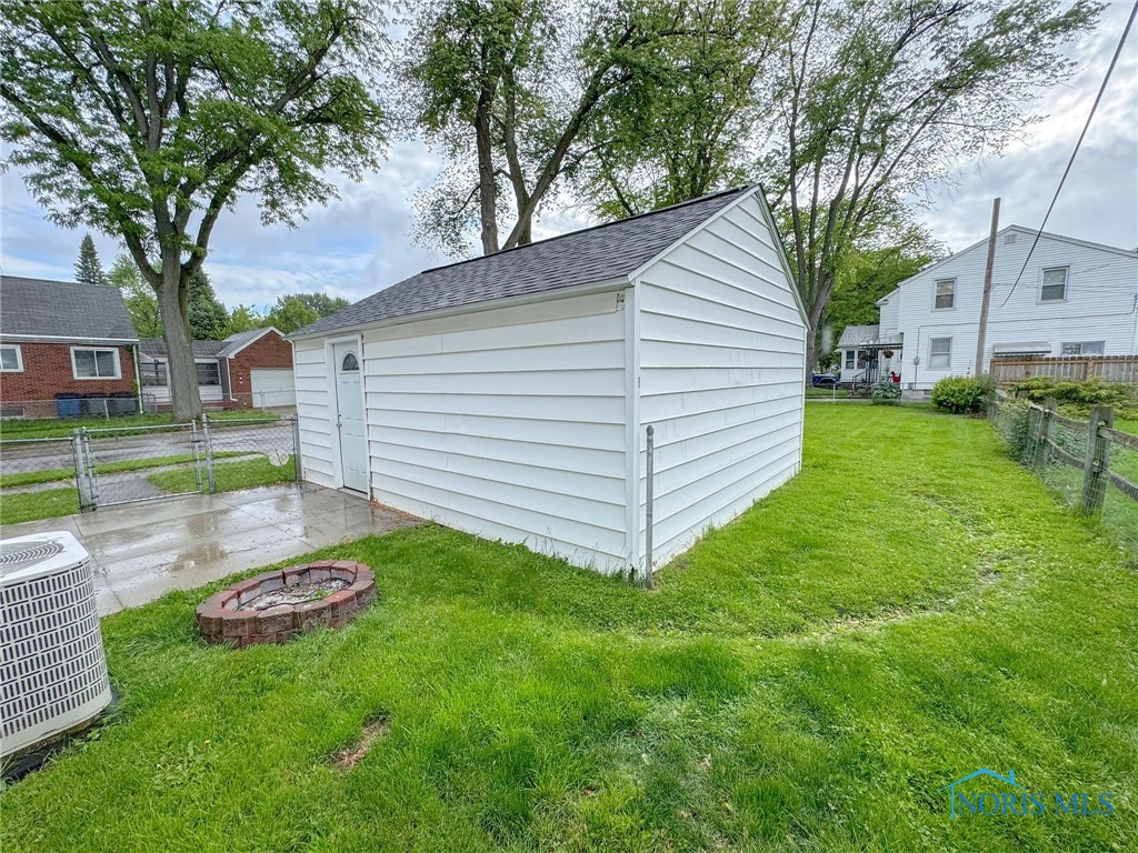 4635 Vermaas Avenue, Toledo, Ohio image 28
