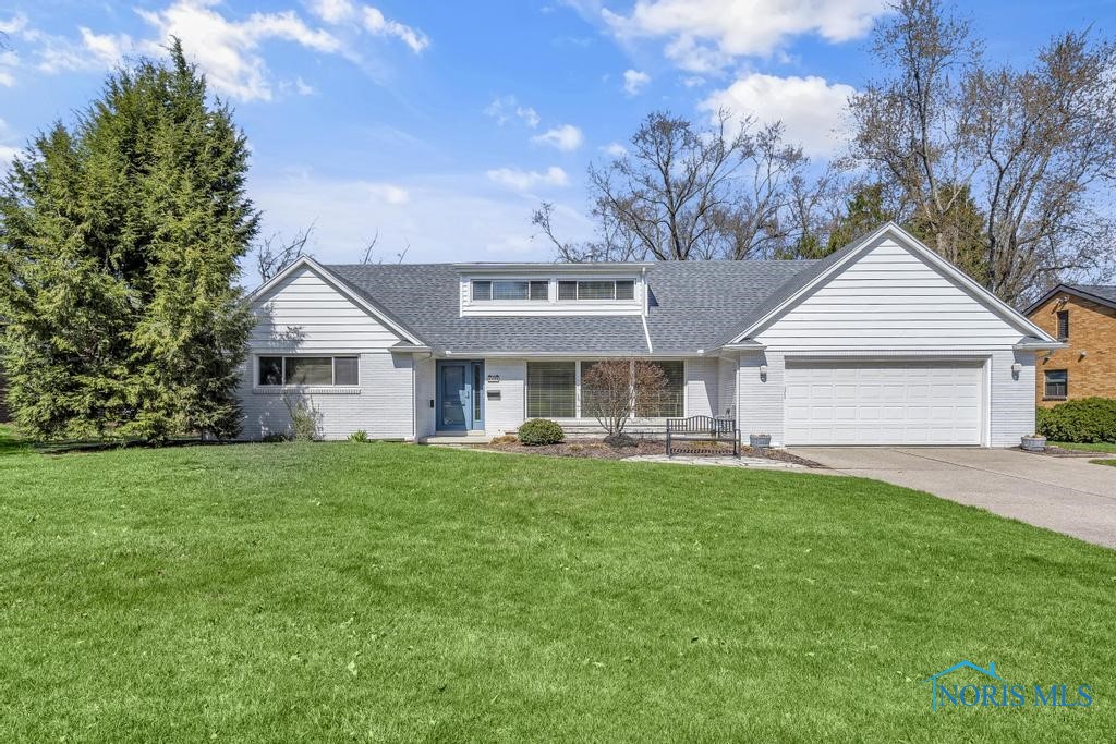 4426 Sheraton Road, Ottawa Hills, Ohio image 1