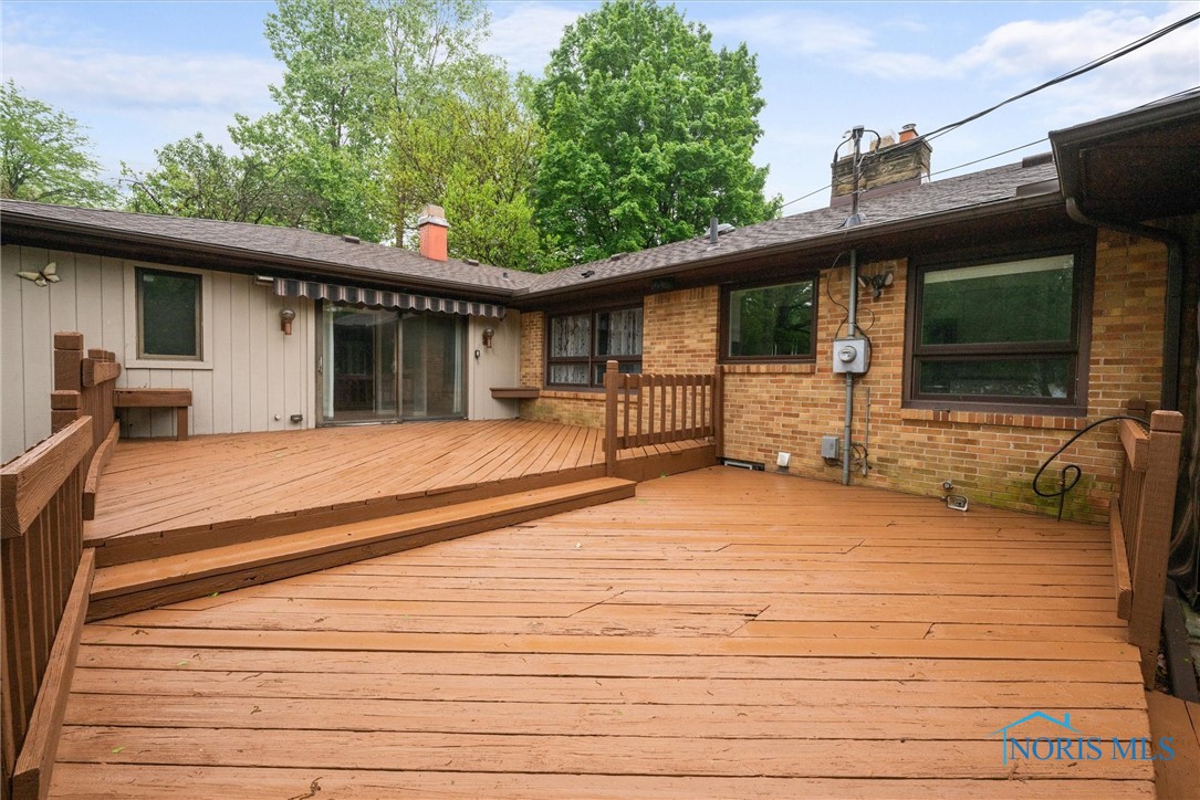 4550 W Sylvania Avenue, Toledo, Ohio image 11