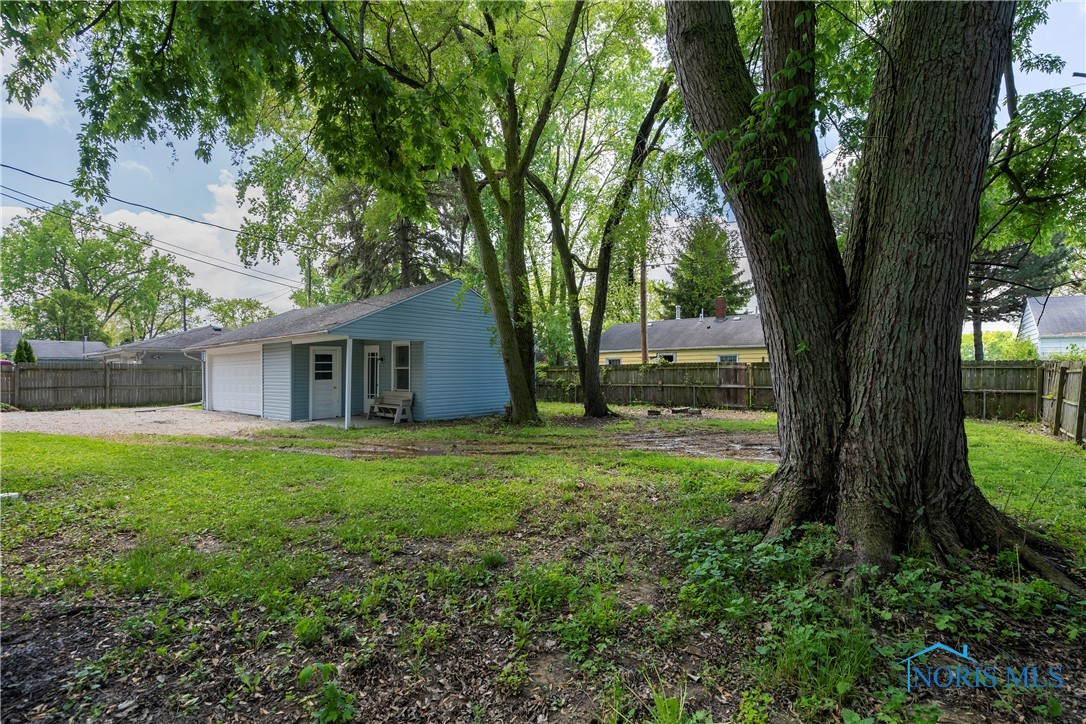 1807 Ambleside Road, Oregon, Ohio image 27