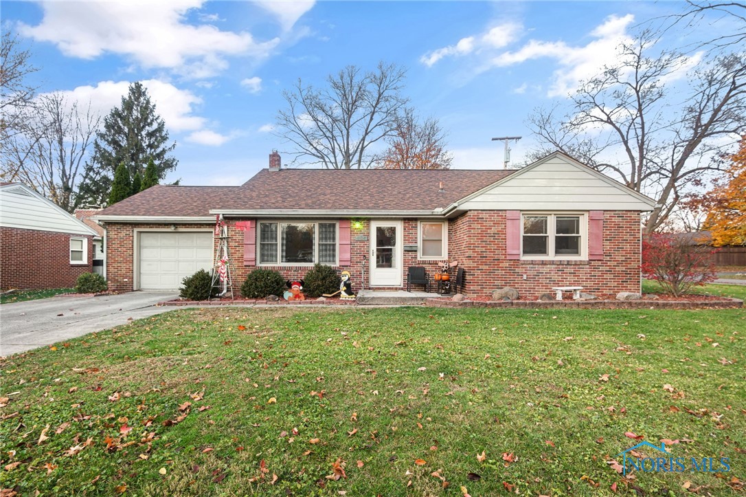 904 Lambert Drive, Bowling Green, Ohio image 1