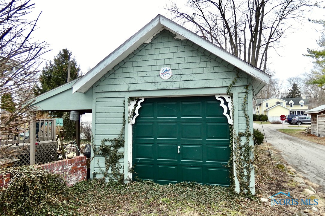 426 E Indiana Avenue, Perrysburg, Ohio image 3