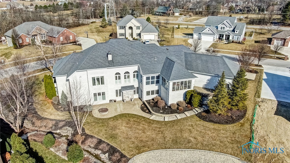 6535 Silver Lake Drive, Findlay, Ohio image 3