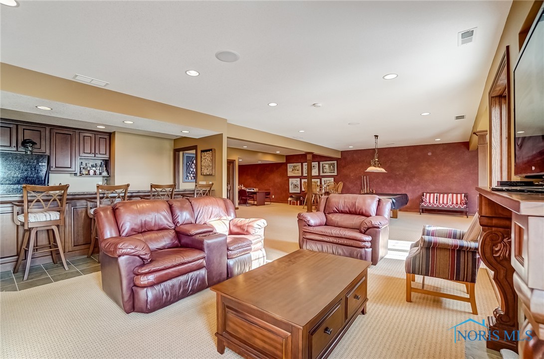 6535 Silver Lake Drive, Findlay, Ohio image 36