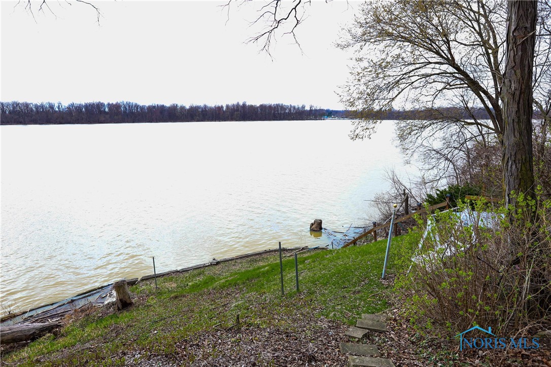 14235 S River Road, Grand Rapids, Ohio image 46