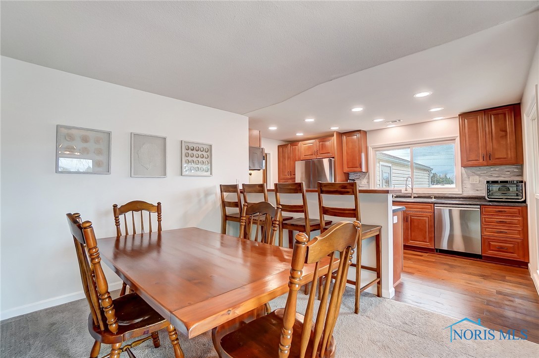4211 Curtice Road, Northwood, Ohio image 21
