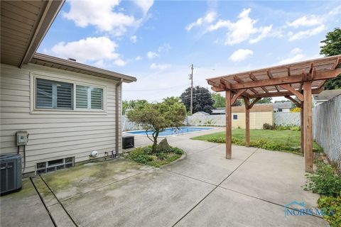 Tiny photo for 5131 Oakridge Drive, Toledo, OH 43623 (MLS # 6136328)