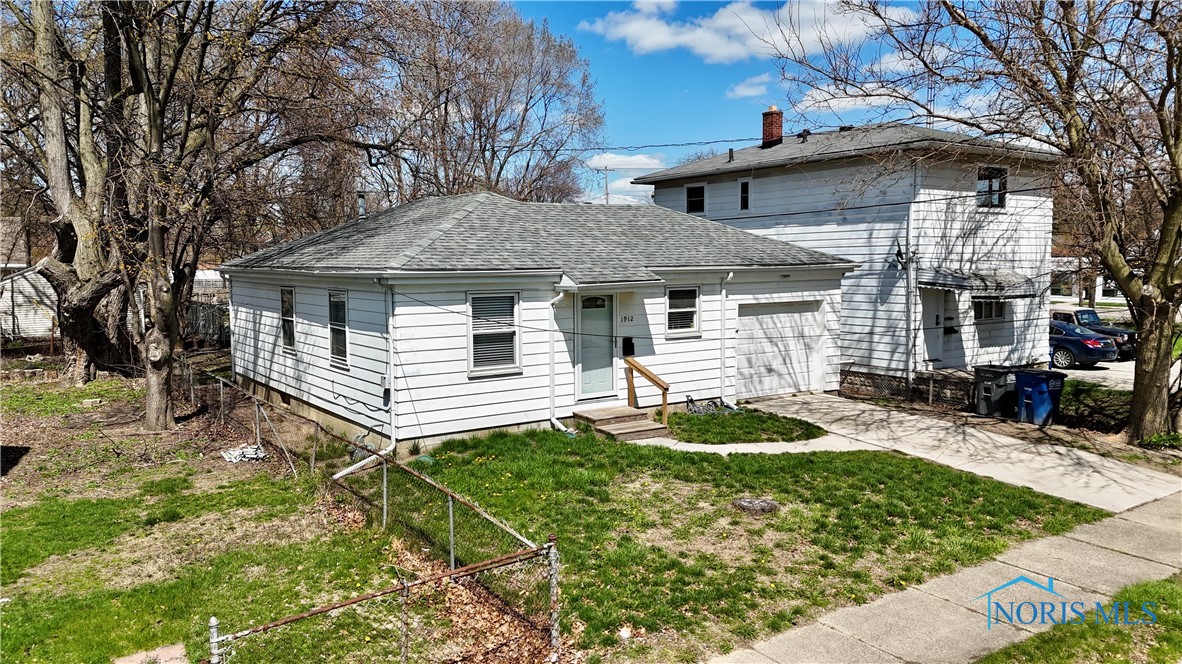 1912 Fairfax Road, Toledo, Ohio image 2