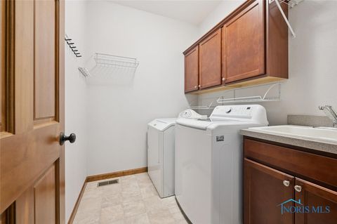 Tiny photo for 7951 Colony Oaks Drive, Toledo, OH 43617 (MLS # 6136521)
