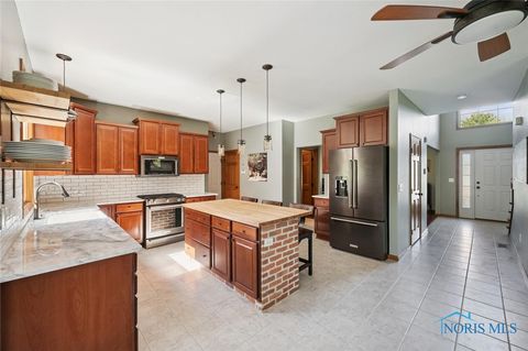 Tiny photo for 7951 Colony Oaks Drive, Toledo, OH 43617 (MLS # 6136521)