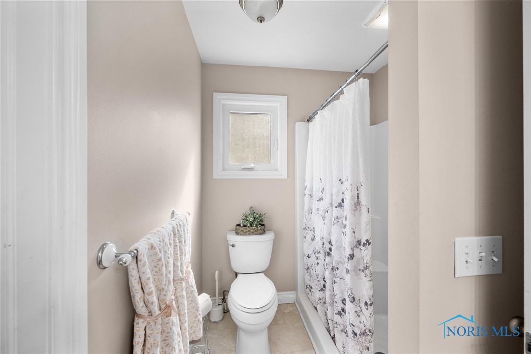26183 Turnbridge Drive, Perrysburg, Ohio image 25