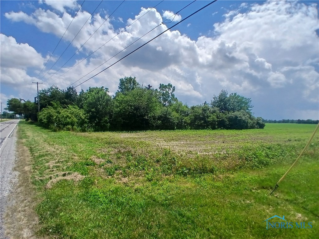 5218 Black Road