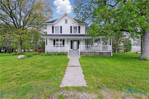 5704 County Road 203 McComb OH 45858