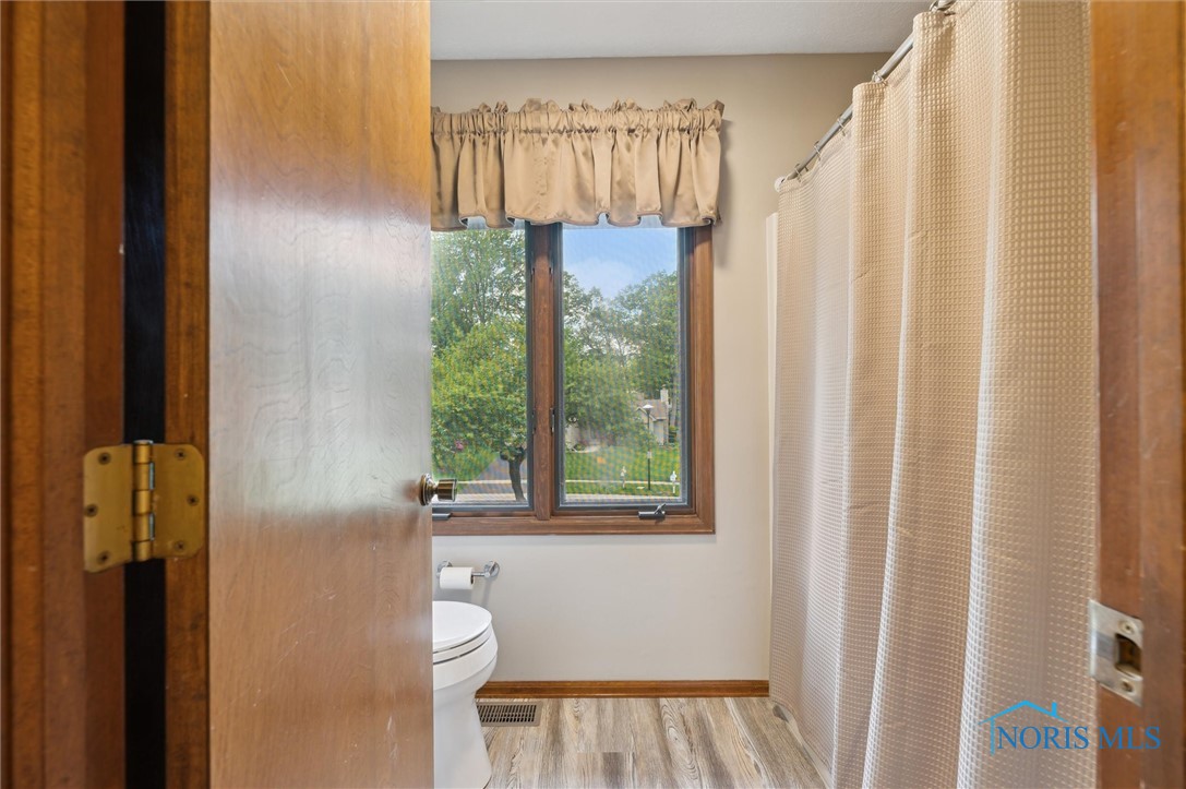 4426 Candlewood Lane, Sylvania, Ohio image 24