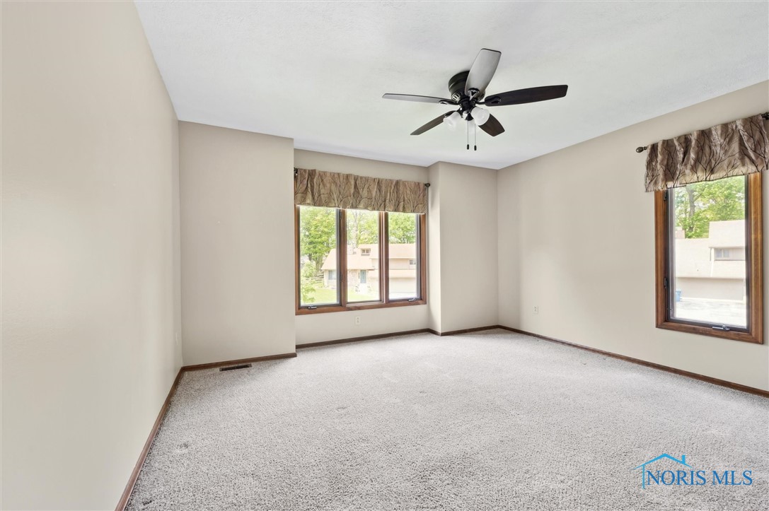 4426 Candlewood Lane, Sylvania, Ohio image 25