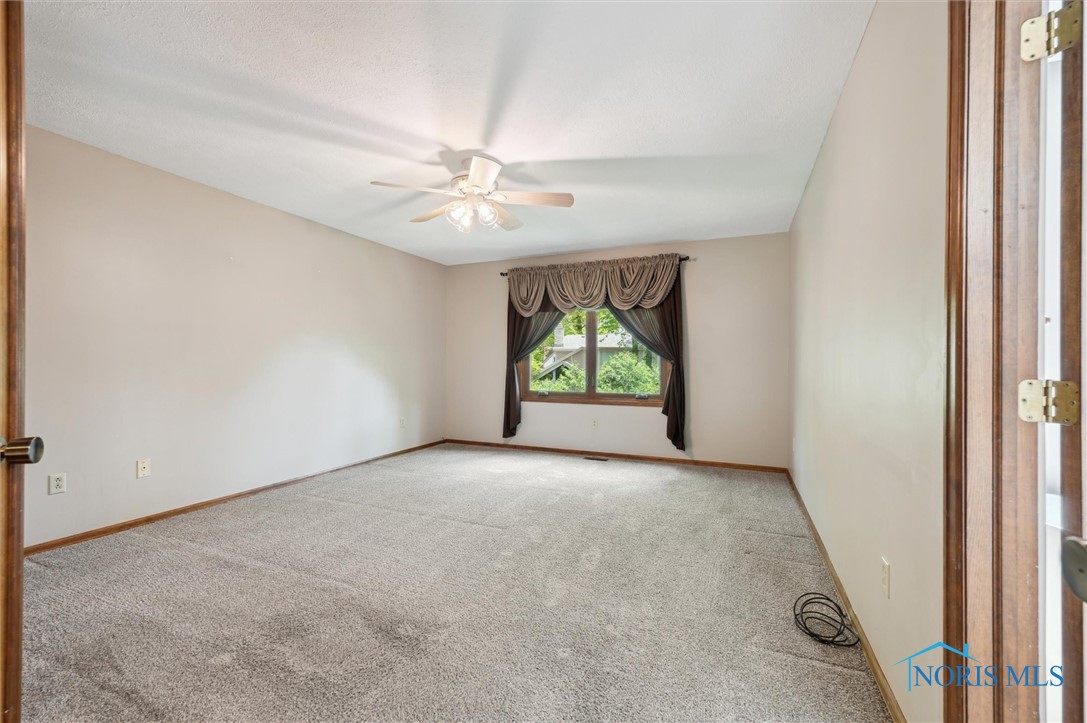 4426 Candlewood Lane, Sylvania, Ohio image 16