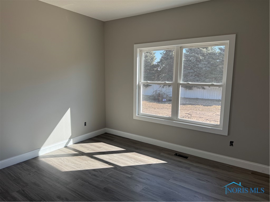 1094 Seneca Drive, Wauseon, Ohio image 4