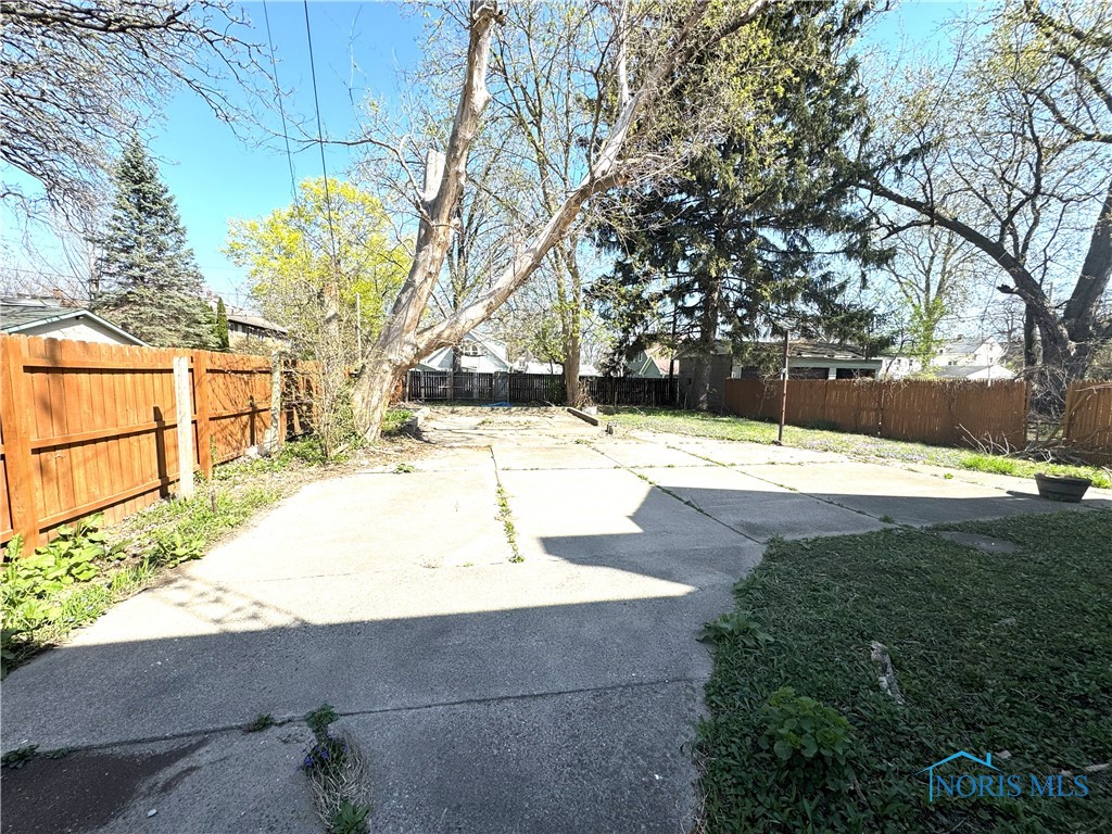 358 Boston Place, Toledo, Ohio image 4