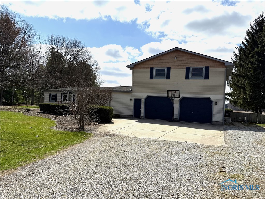 9495 County Road F, Delta, Ohio image 2