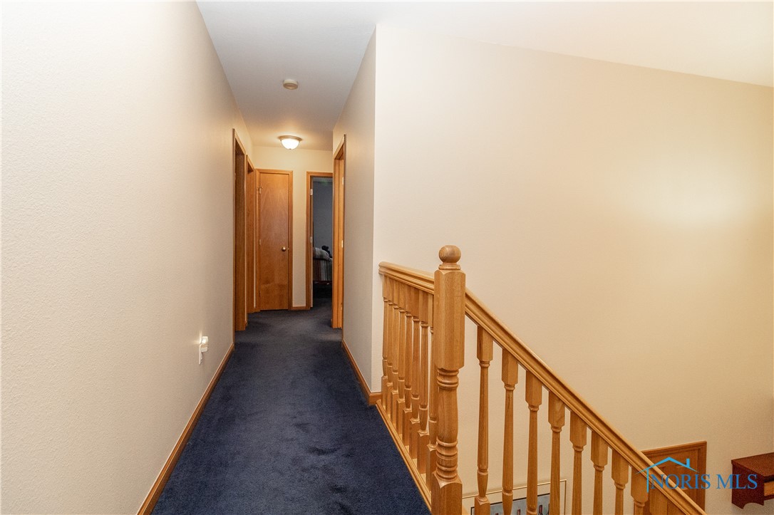 699 Sandstone Drive, Perrysburg, Ohio image 19