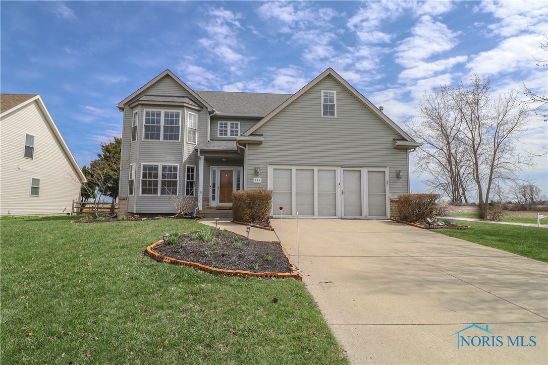 699 Sandstone Drive, Perrysburg, Ohio image 1