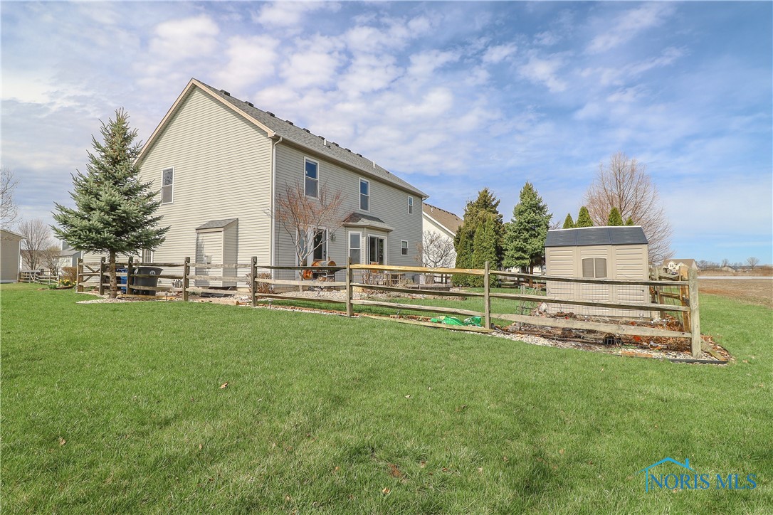 699 Sandstone Drive, Perrysburg, Ohio image 38