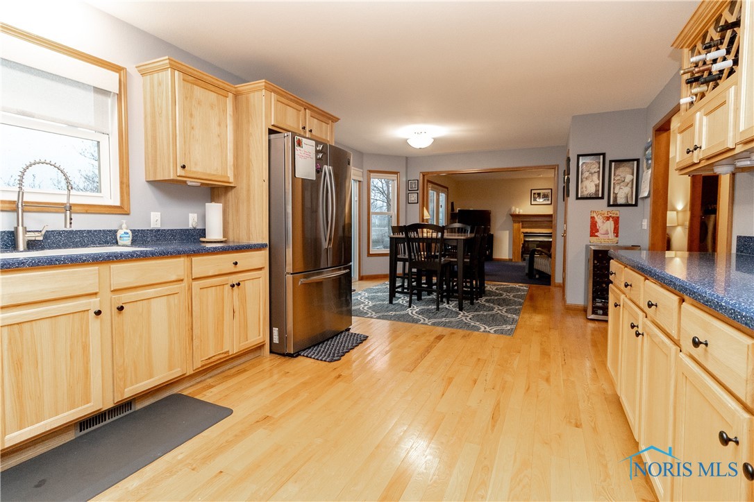 699 Sandstone Drive, Perrysburg, Ohio image 12