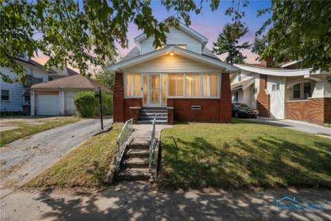 Photo of 1513 Waverly Avenue, Toledo, OH 43607 (MLS # 6136581)
