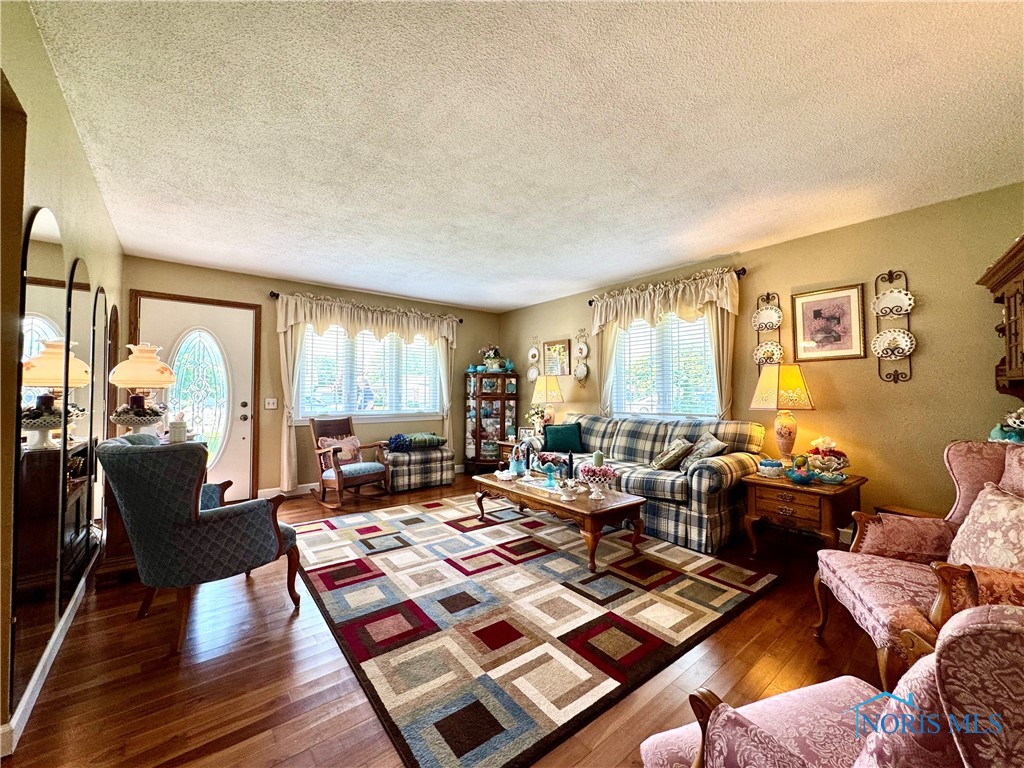 360 N Harmony Drive, Napoleon, Ohio image 13