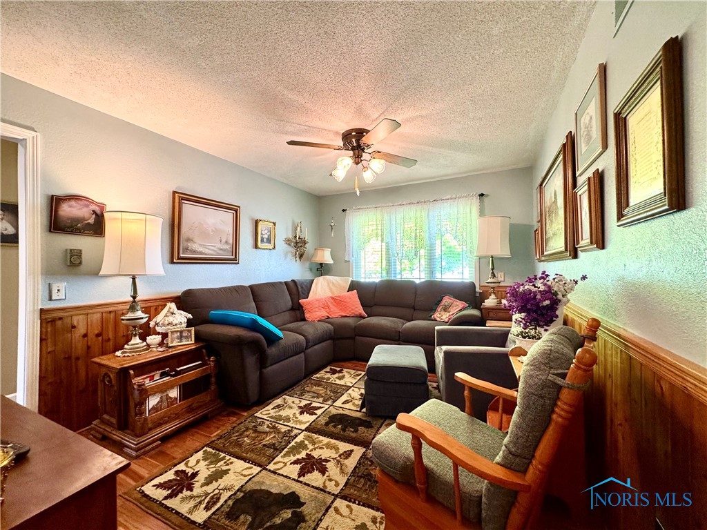 360 N Harmony Drive, Napoleon, Ohio image 21