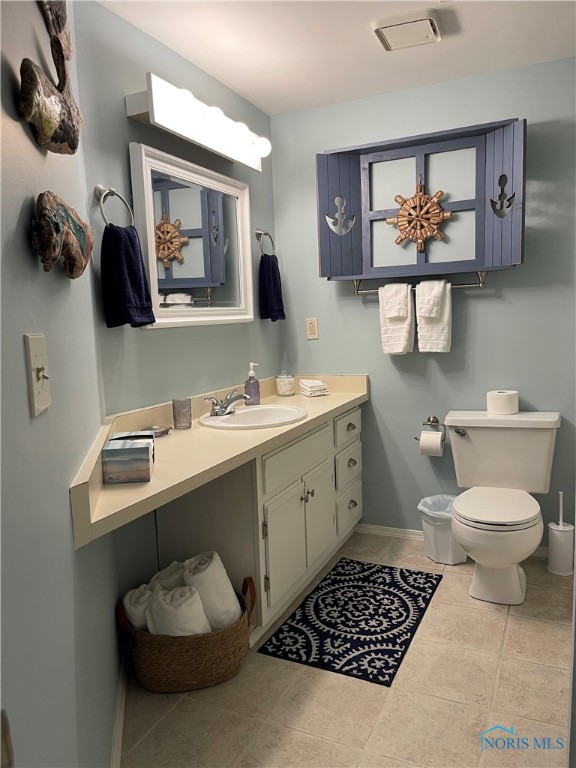 304 Clinton Reef Drive, Port Clinton, Ohio image 3