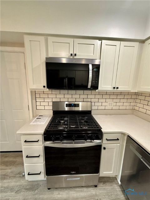Tiny photo for 421 Parklane Drive, Woodville, OH 43469 (MLS # 6136600)