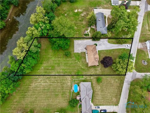 Tiny photo for 421 Parklane Drive, Woodville, OH 43469 (MLS # 6136600)