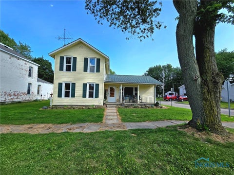 Photo for 603 E Washington Street