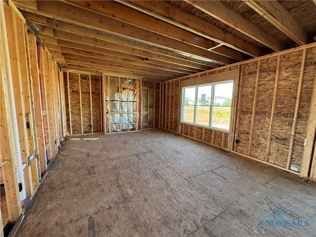 1396 Thomas Lane