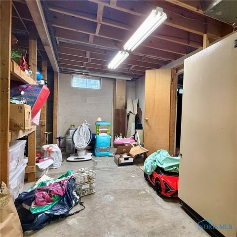 Tiny photo for 2240 Ruthanne Drive, Toledo, OH 43611 (MLS # 6136840)