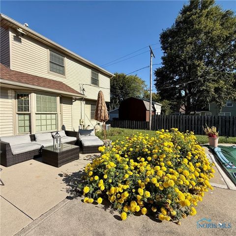 Tiny photo for 2240 Ruthanne Drive, Toledo, OH 43611 (MLS # 6136840)
