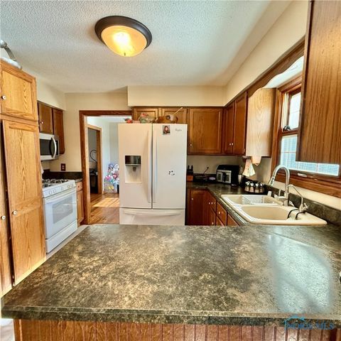 Tiny photo for 2240 Ruthanne Drive, Toledo, OH 43611 (MLS # 6136840)