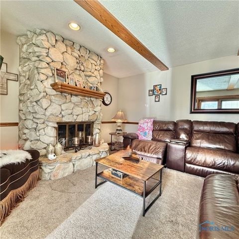Tiny photo for 2240 Ruthanne Drive, Toledo, OH 43611 (MLS # 6136840)