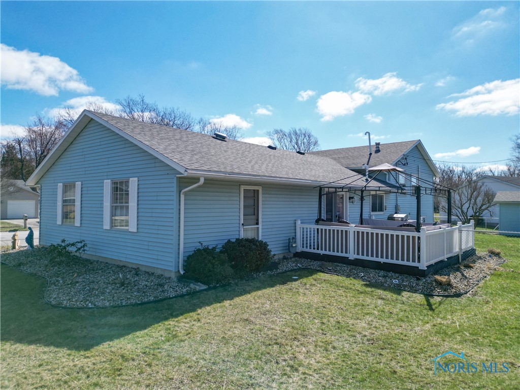 120 E Drew Lane, Clyde, Ohio image 41
