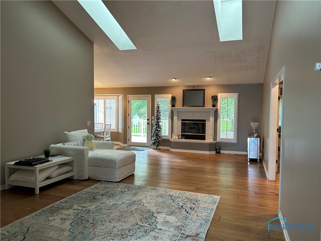 2209 Bonnie Lane, Findlay, Ohio image 2
