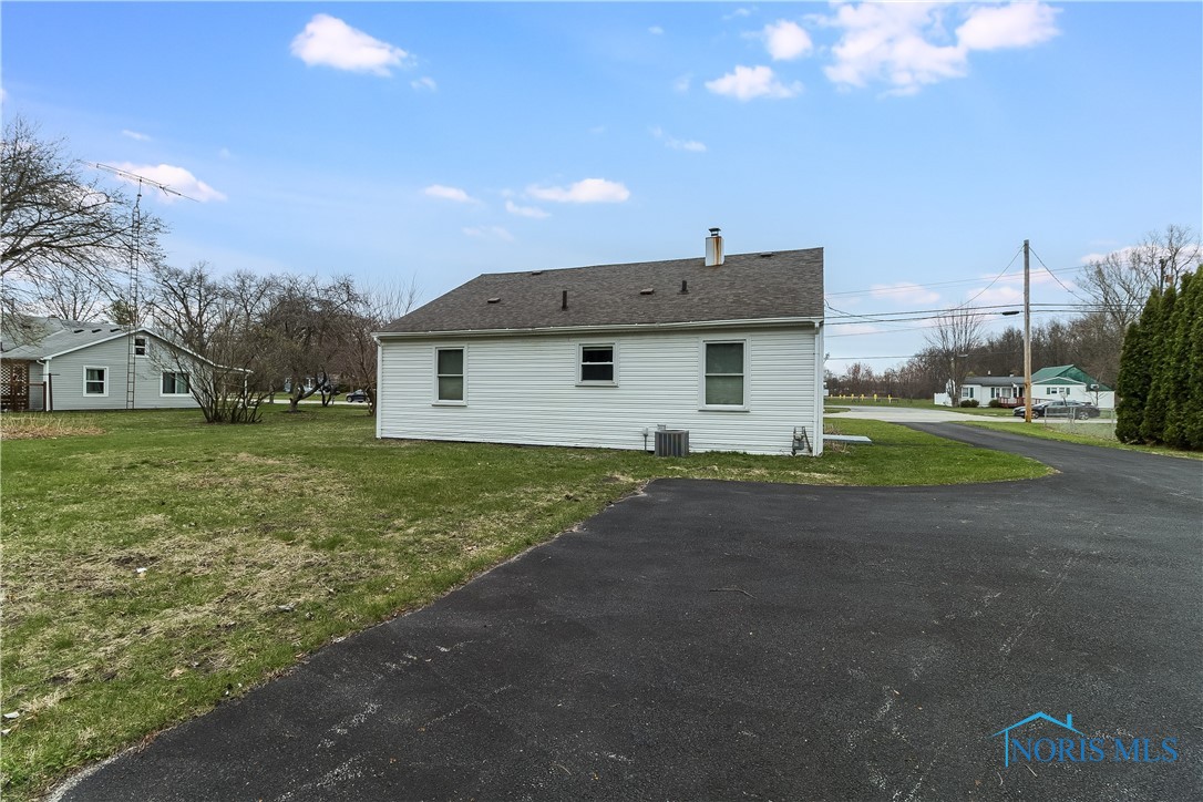 6939 Angola Road, Holland, Ohio image 37
